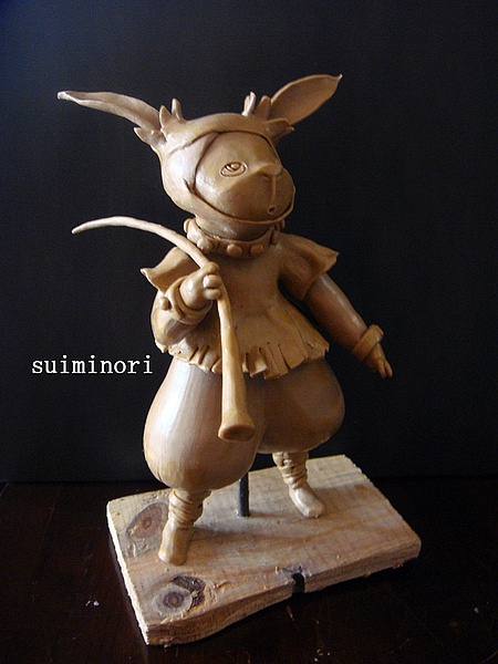 不懂我为啥当时要捏这个好像兔子的角色。。