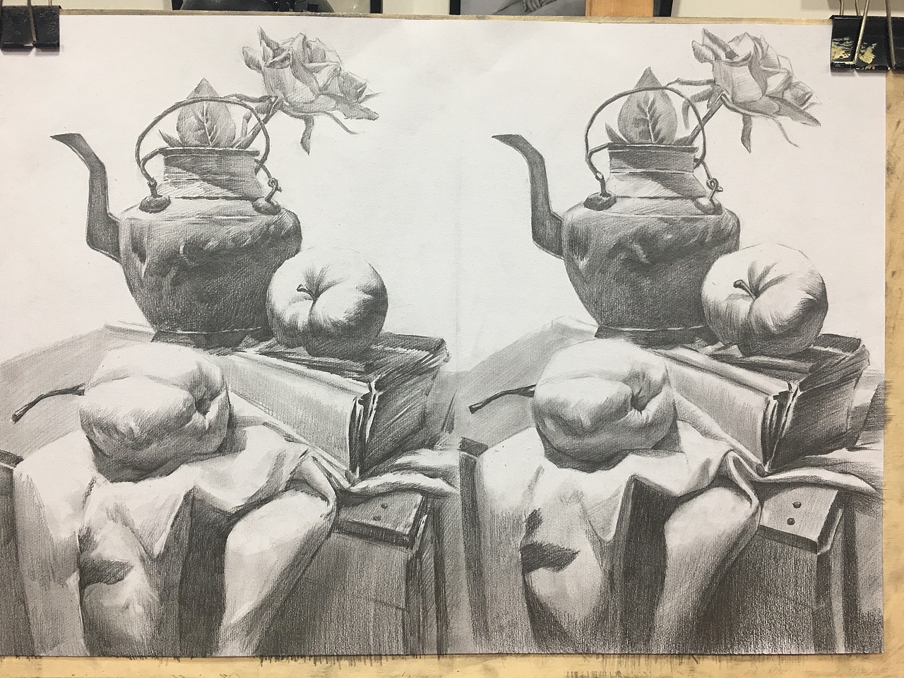 嗯,开始画静物了