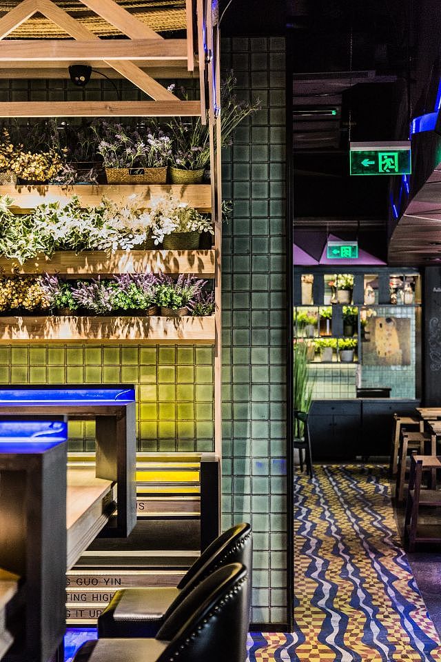 蒸锅瘾星光大道店