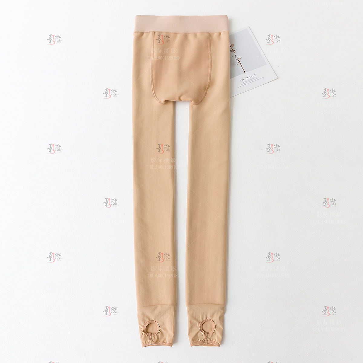 服装平铺拍摄 女装创意平铺 网拍