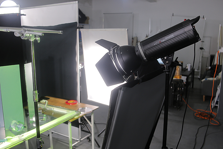 酒类半透明创意视频拍摄教程