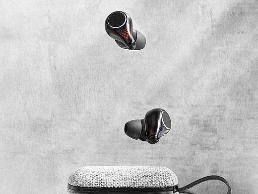 Bluetooth earphone