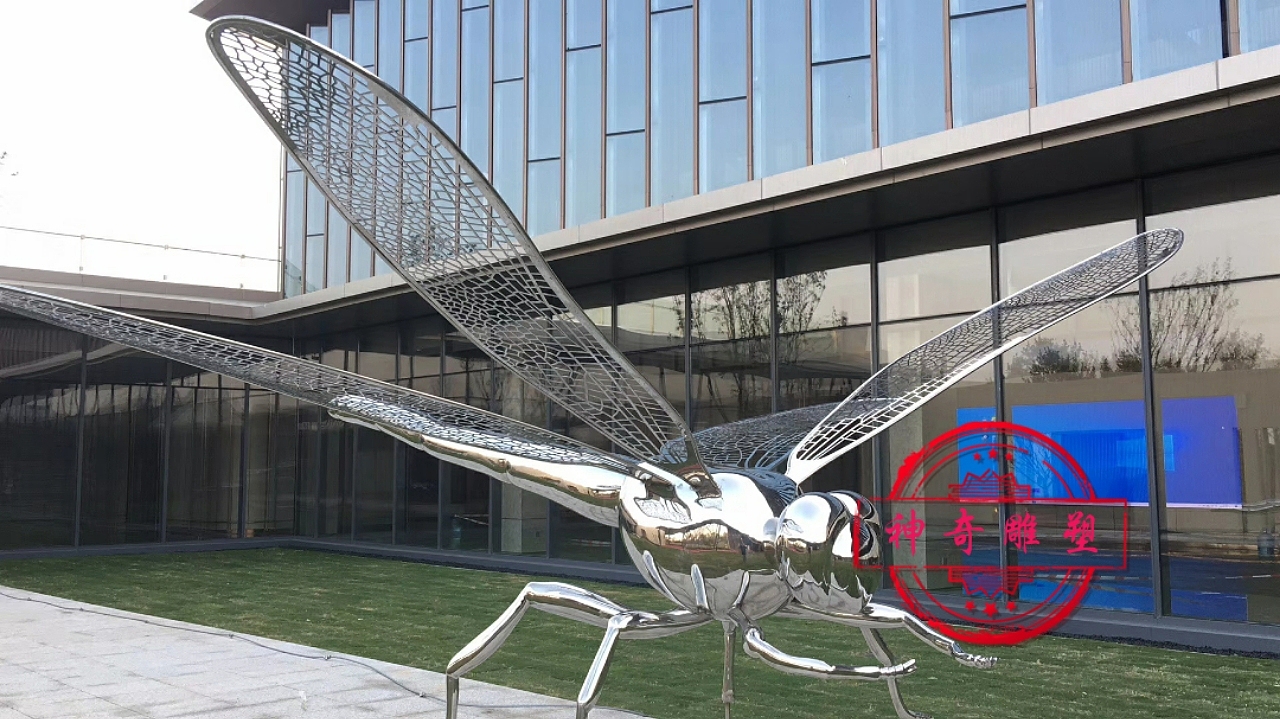 蜻蜓不锈钢雕塑生产厂家,商丘神奇金属雕塑艺术工程