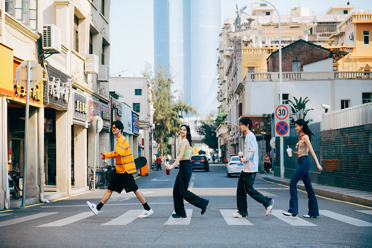 胶片街拍🎞️（图ZMjg4NTE5ODky） - 人像摄影 - 站酷设计师Anne1234567原创素材 - 站酷ZCOOL