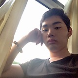 无装饰的码头的头像