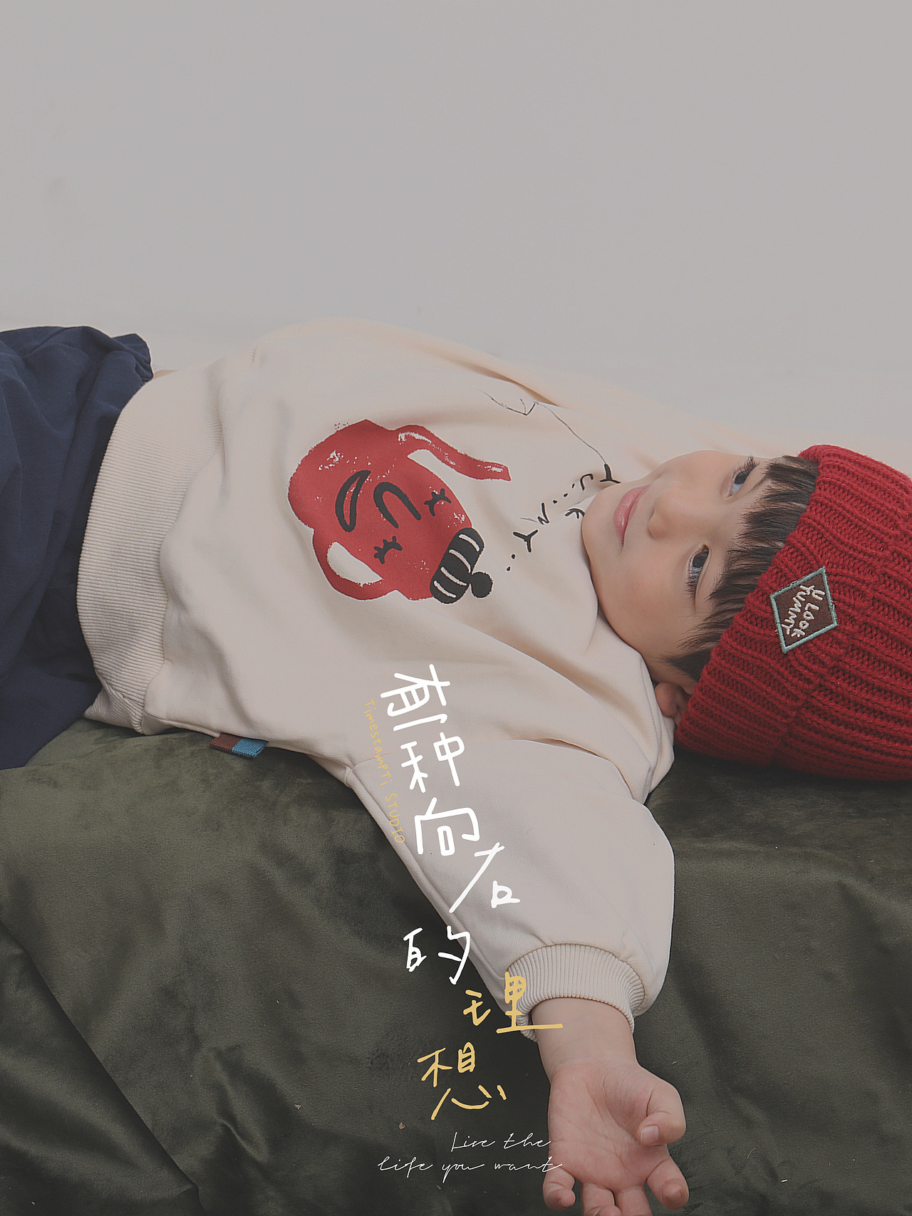 【有一种向右的理想】KIZZURUUMU 2020Autumn（图ZMjI0MTgyMTU2） - 产品摄影 - 站酷设计师瞌睡蜜蜂原创素材 - 站酷ZCOOL