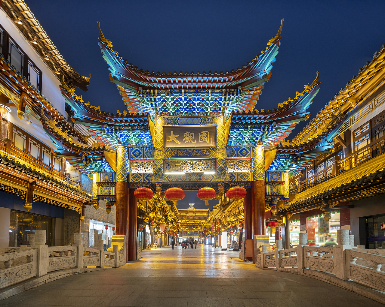 华灯初上 — 济南大观园（图ZMjkwNzIxMjQ0） - 环境/建筑摄影 - 站酷设计师祥云建筑空间摄影原创素材 - 站酷ZCOOL