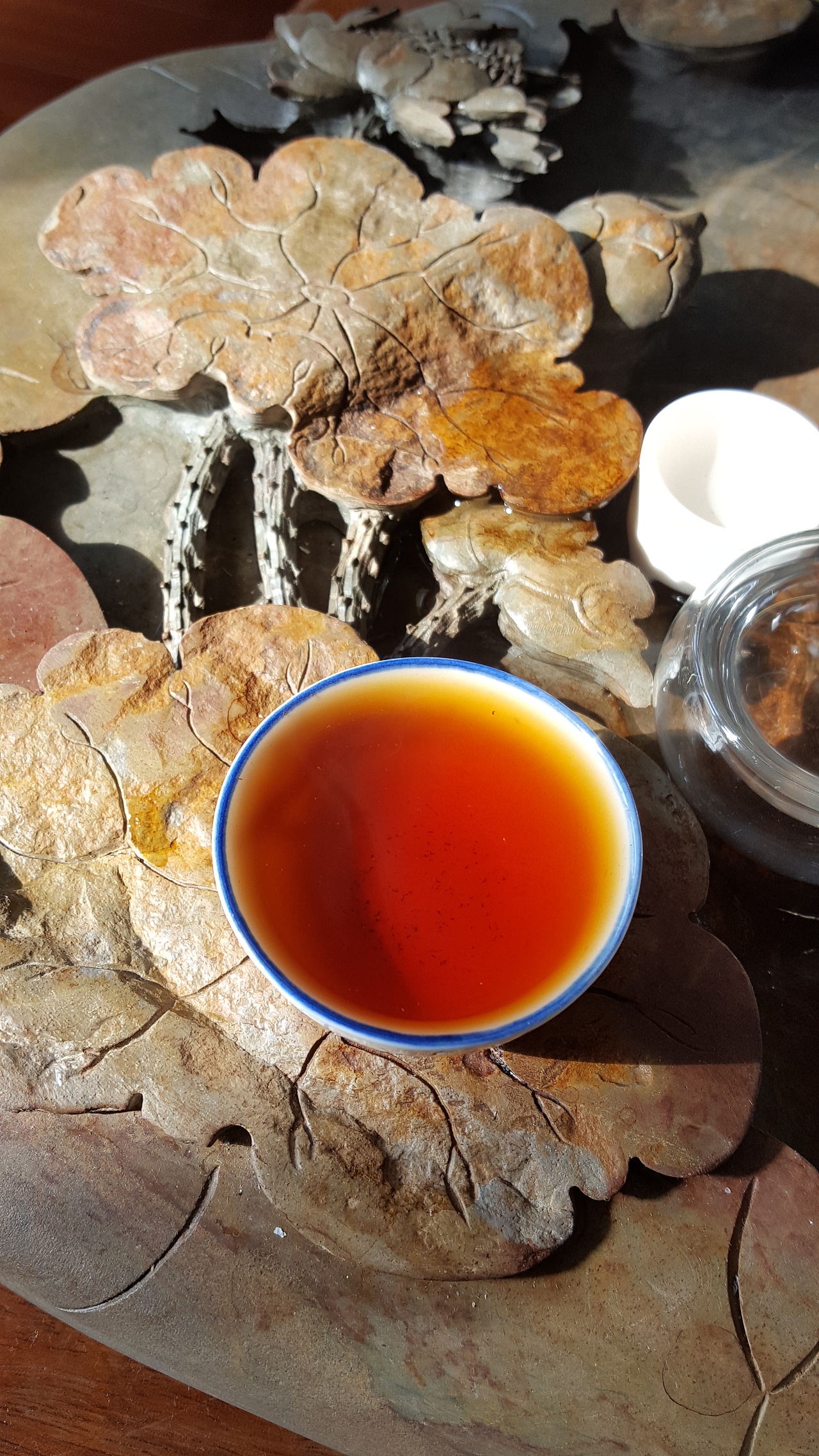 新作四尺整纸枇杷系列。