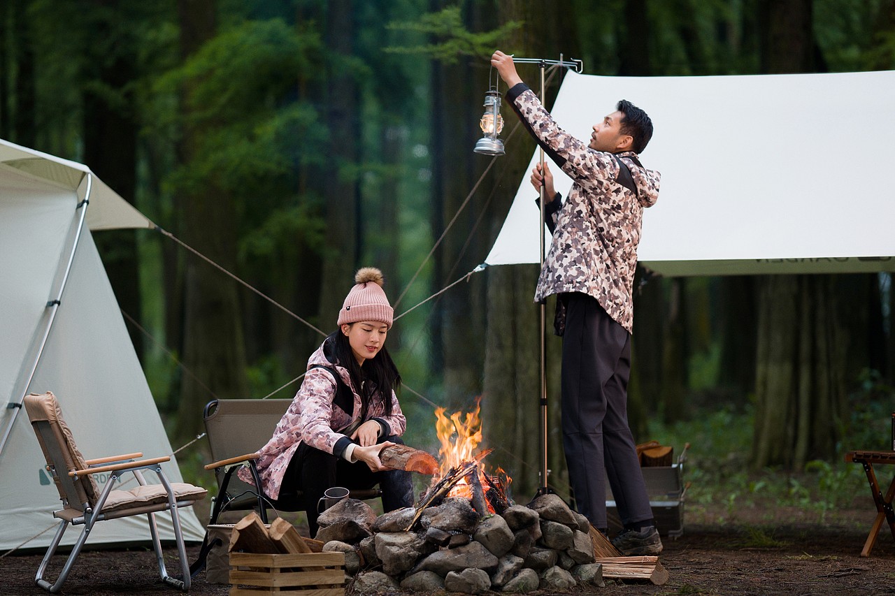 冬季服装（图ZMjYxNzc3NDg4） - 产品摄影 - 站酷设计师黑人不黑原创素材 - 站酷ZCOOL