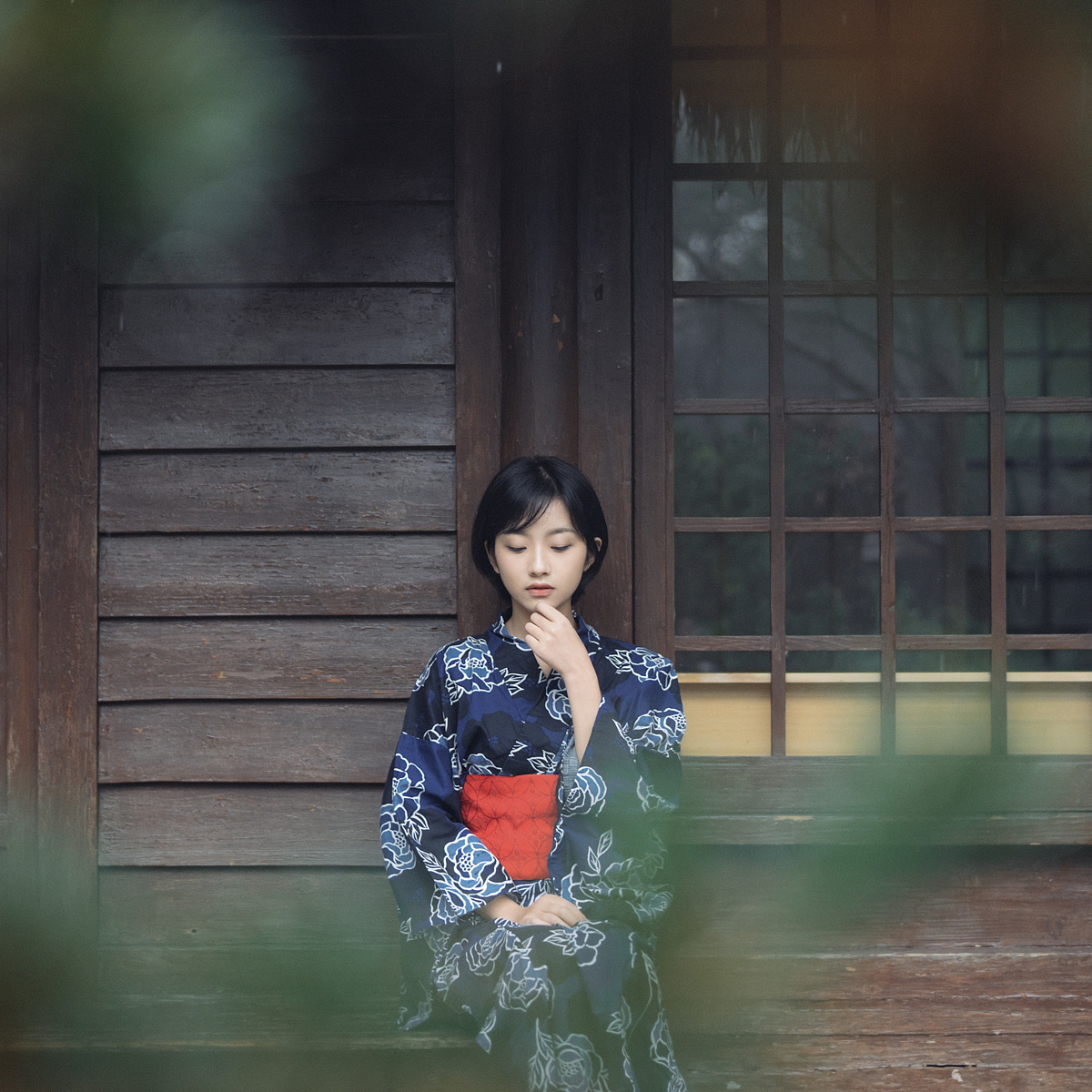 最美的不是下雨天（图ZMTE1MzMwODI0） - 人像摄影 - 站酷设计师樱落云川原创素材 - 站酷ZCOOL