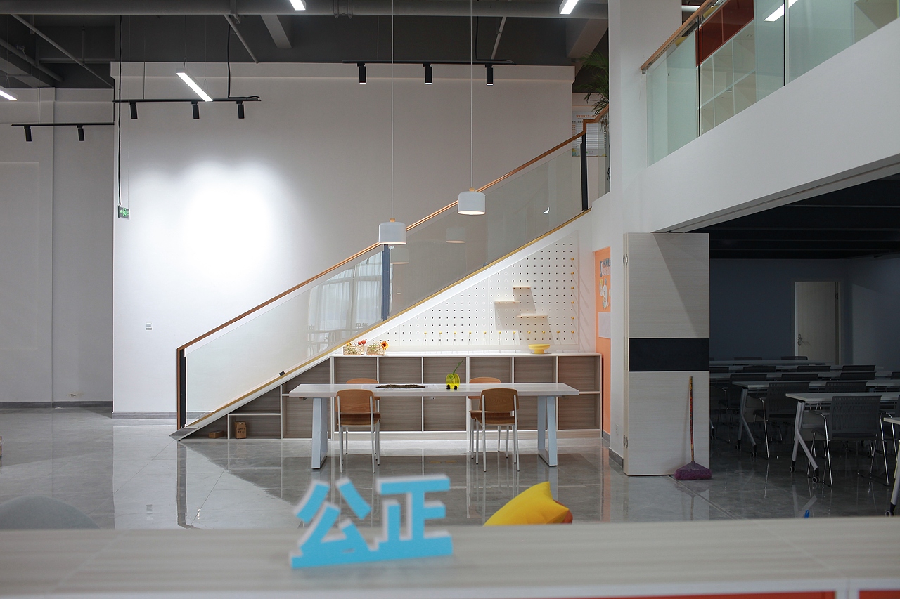 宝年社区党群服务中心氛围营造