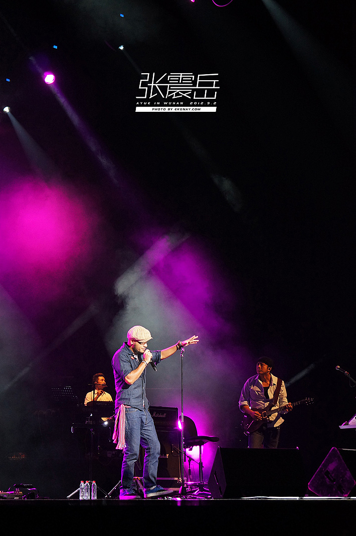 张震岳武汉演唱会 AYUE IN WUHAN（图ZNjgxOTY2MA==） - 人像摄影 - 站酷设计师树多村光原创素材 - 站酷ZCOOL