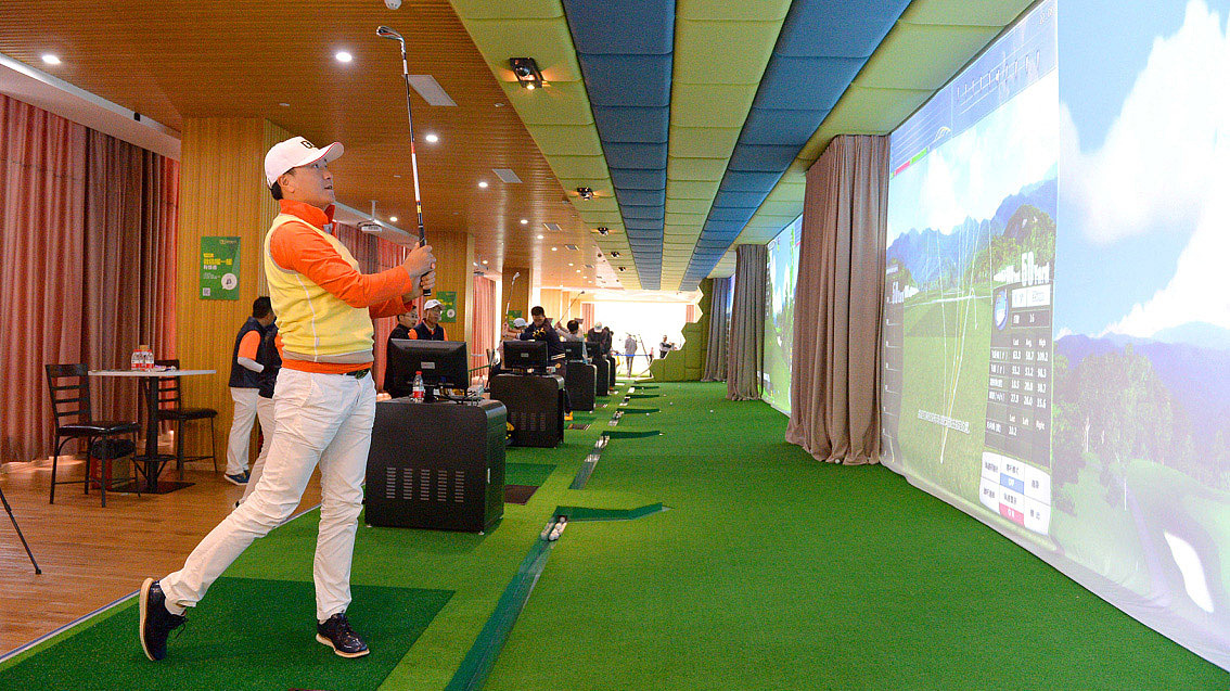 高尔夫俱乐部室内3D开打