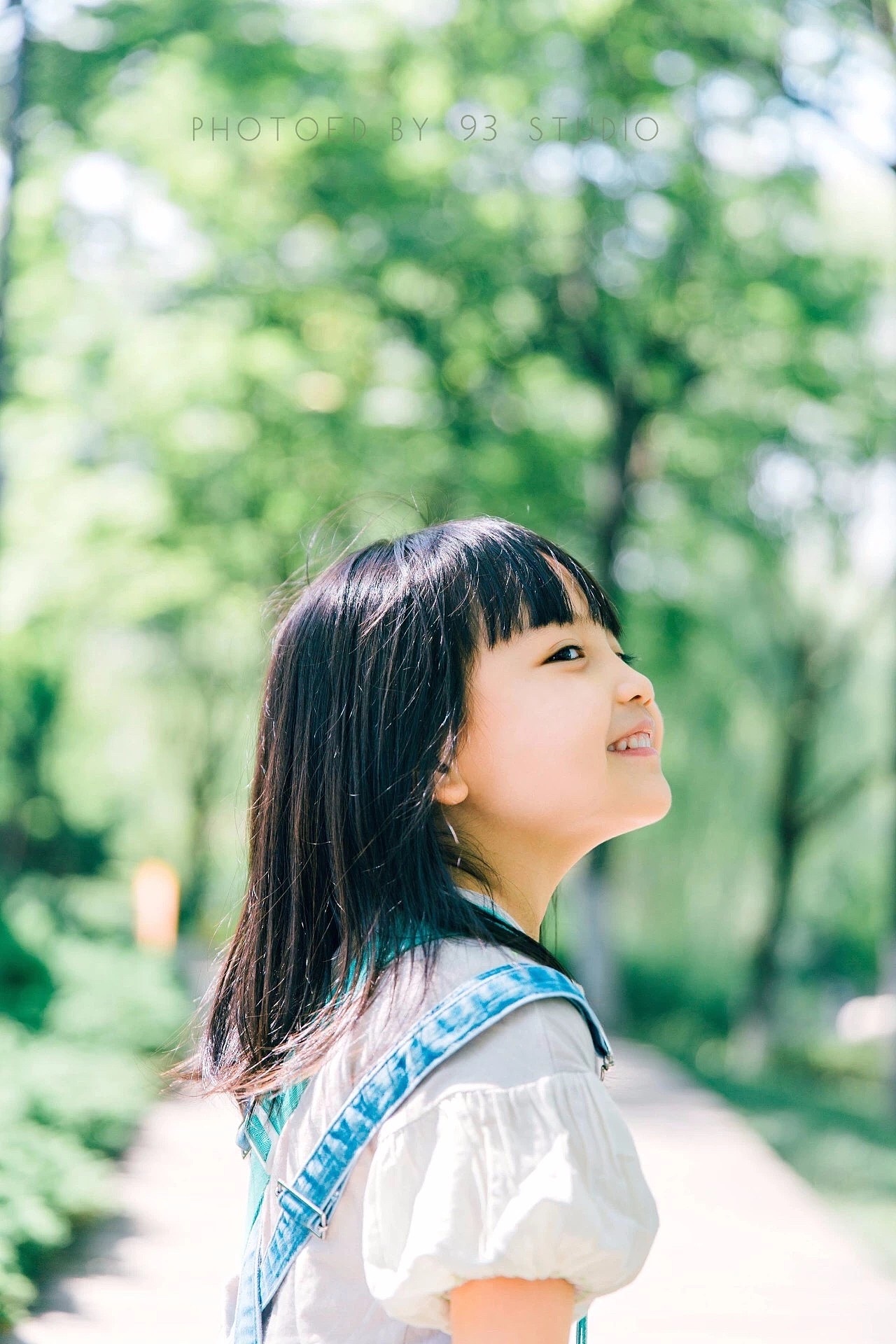 树荫好像太阳的拥抱 那就是夏天的味道（图ZMTU2Mzc1NDAw） - 人像摄影 - 站酷设计师九三影社原创素材 - 站酷ZCOOL