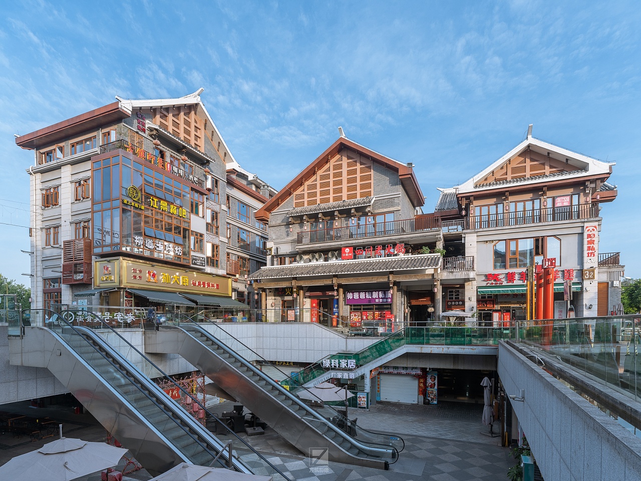 上海方筑影像柳州窑埠阳光100凤凰街画册拍摄