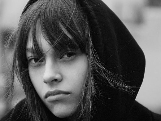 VMODELS | 厌世脸女孩 Arina