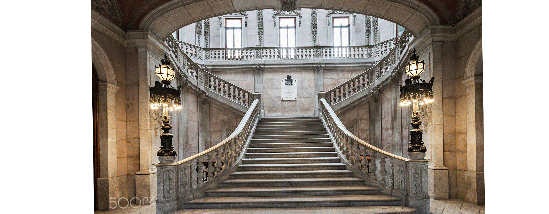 ...又是一个海报呢...《电商合成海报》（图ZOTU1NzA1NDA=） - 电商 - 站酷设计师啰嗦大将军原创素材 - 站酷ZCOOL