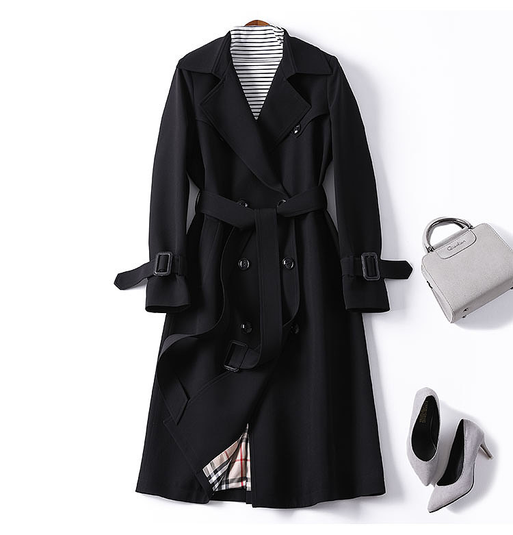 风衣的飘逸感和曲线感