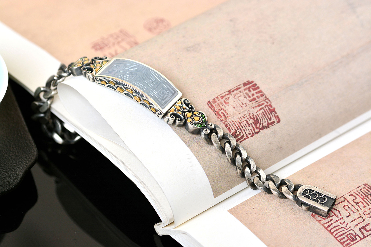 设计作品|翡翠兽面系列手链