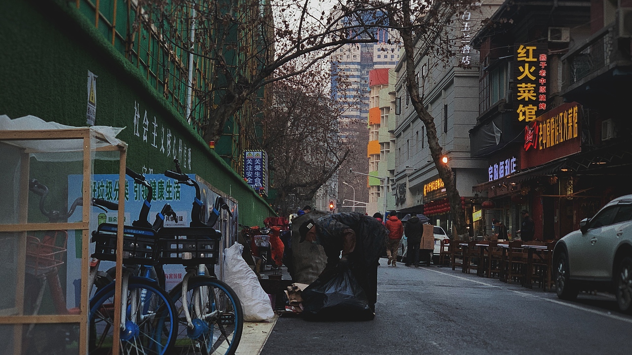 我眼中的江汉路（图ZMjQxOTUwMzE2） - 环境/建筑摄影 - 站酷设计师媛宝的刘星星原创素材 - 站酷ZCOOL