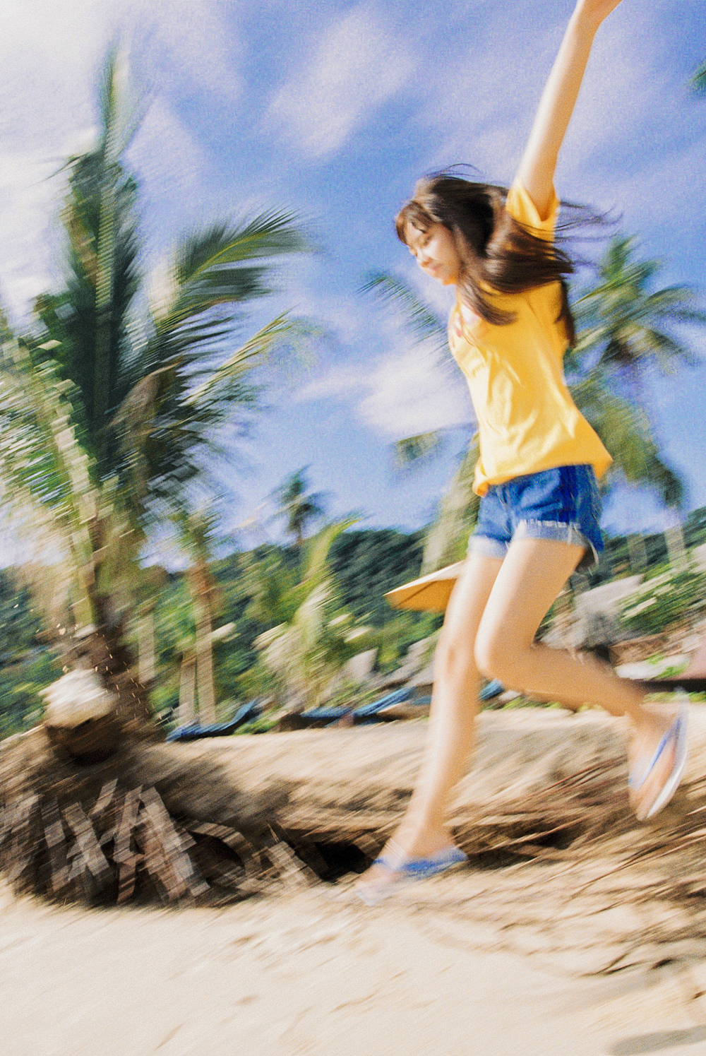 仲夏（图ZMTE2MjM2NDk2） - 人像摄影 - 站酷设计师周健__原创素材 - 站酷ZCOOL