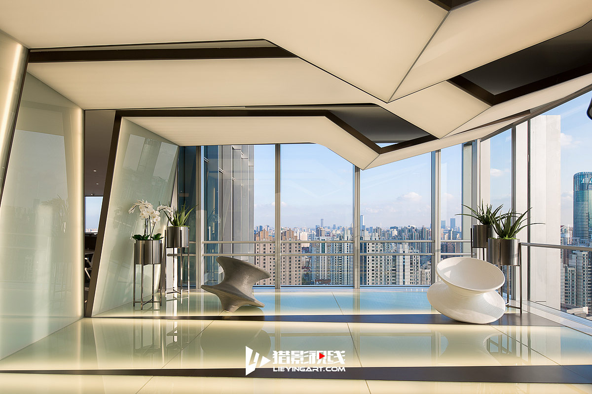 建筑摄影/上海中海国际中心