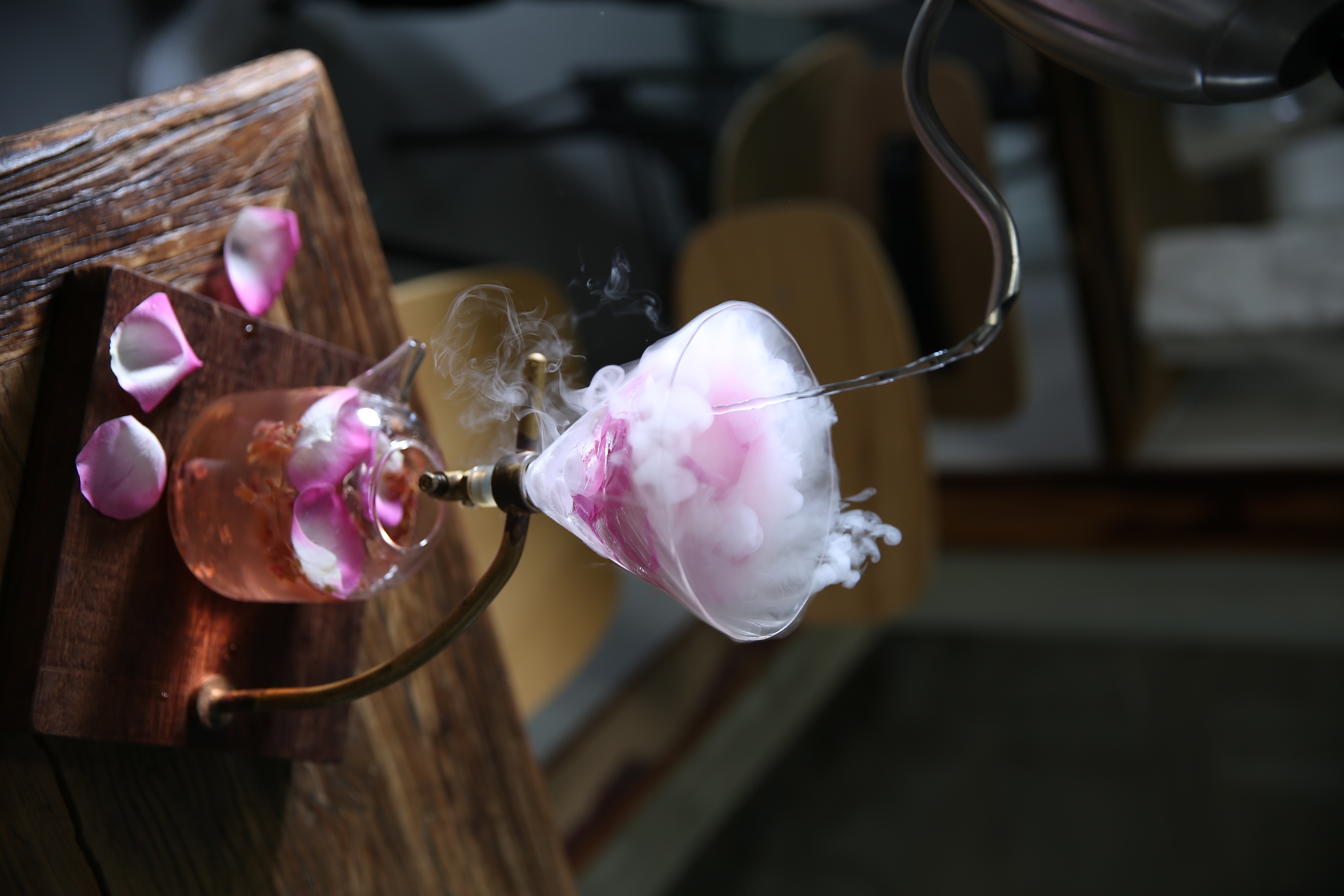 玫瑰花茶气泡水