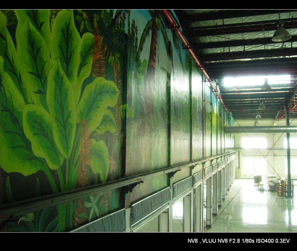 去年6月份 宁波某集团公司的厂房绘画