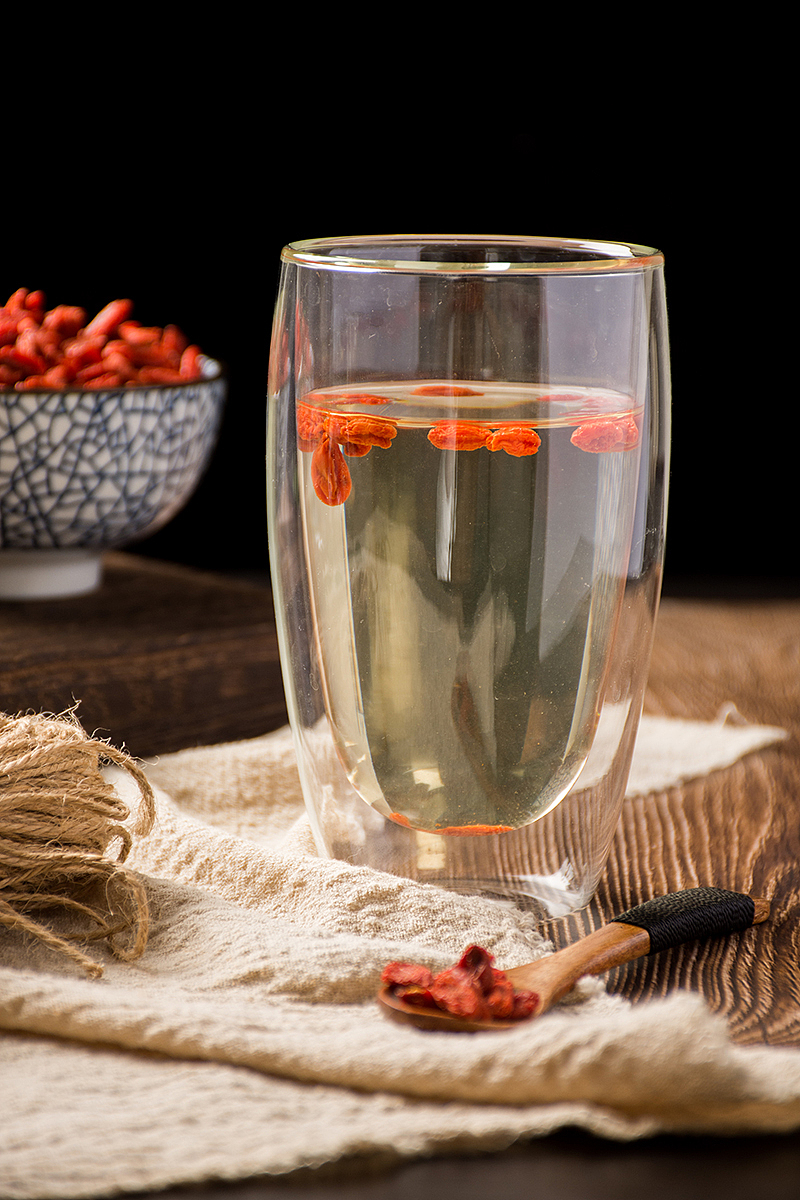 枸杞子|一份来自宁夏的礼物（图ZMTI0NzQwNTU2） - 产品摄影 - 站酷设计师铁棍山药芝麻片原创素材 - 站酷ZCOOL