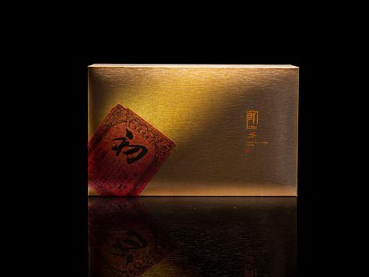 皆行设计：初 | 万物皆有裂痕，那是光照进来的地方