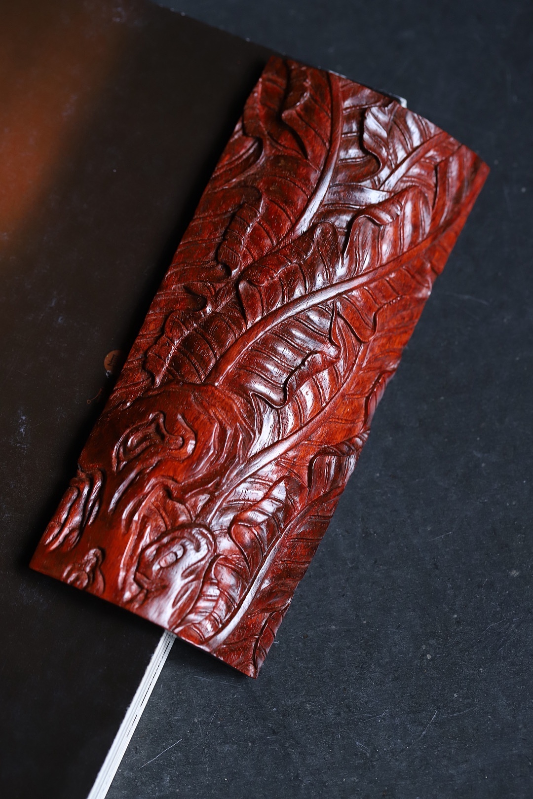 小叶紫檀 | 蕉叶茶则|手工艺|其他手工艺|缘哉 - 原创作品 - 站酷