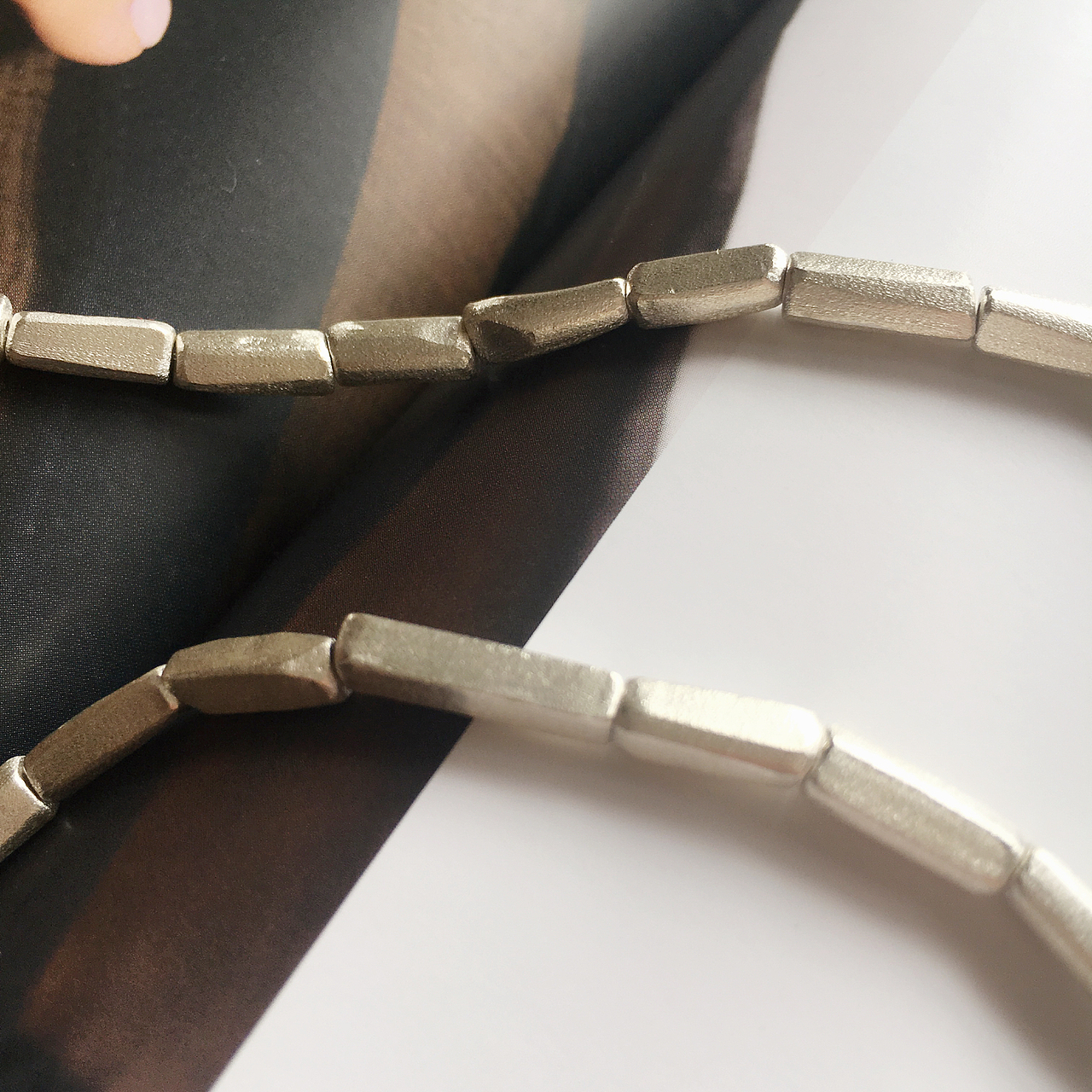 【言语之外客订男士项链】