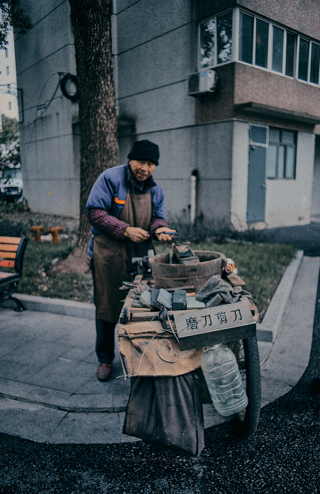 老手藝人（圖ZMjg1ODQyNzg0） - 人文/紀(jì)實(shí)攝影 - 站酷設(shè)計(jì)師北方一陣風(fēng)原創(chuàng)素材 - 站酷ZCOOL