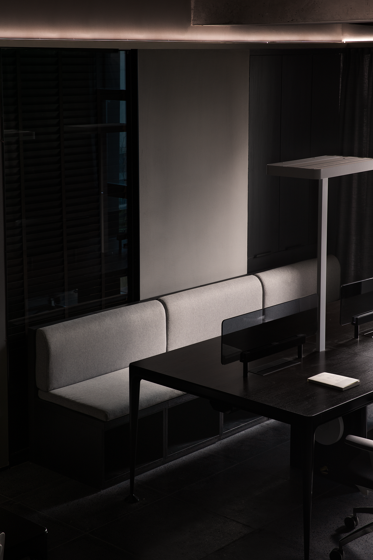 重庆AGH年代元禾艺术设计办公室