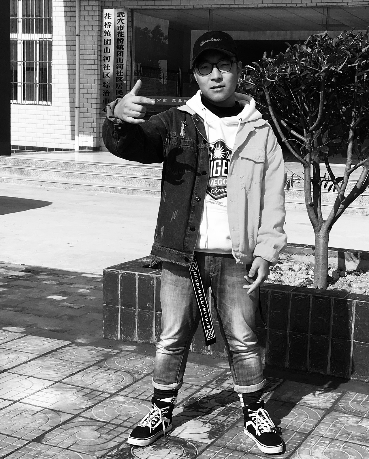 救贖（图ZMTAwMjgzNjE2） - 人像摄影 - 站酷设计师我是大梦想家原创素材 - 站酷ZCOOL