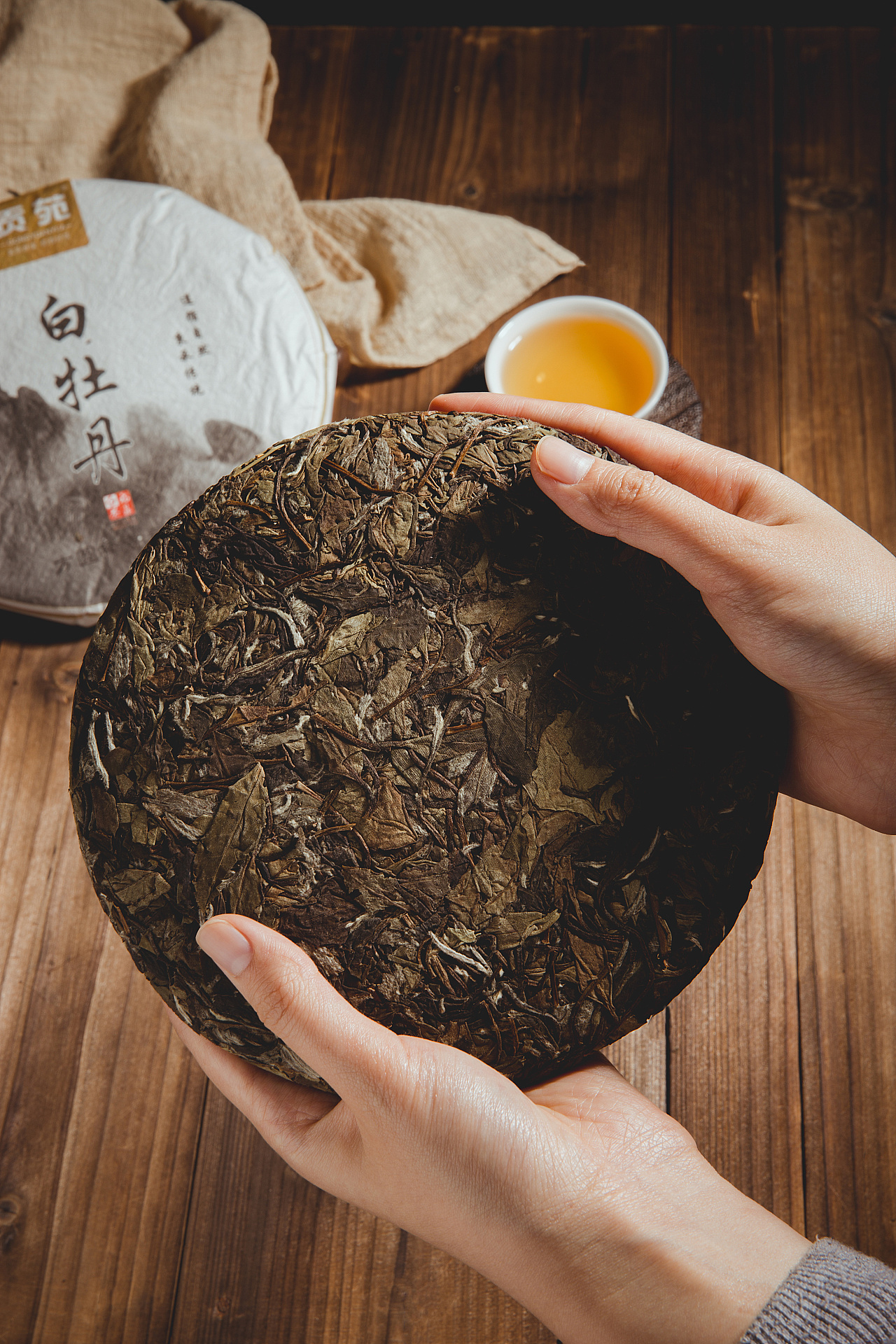 白牡丹茶饼(白茶)