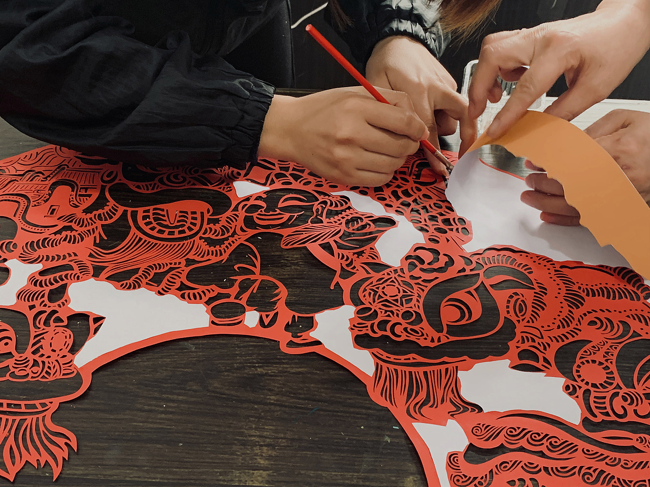 佛山纯色剪纸南粤雄狮