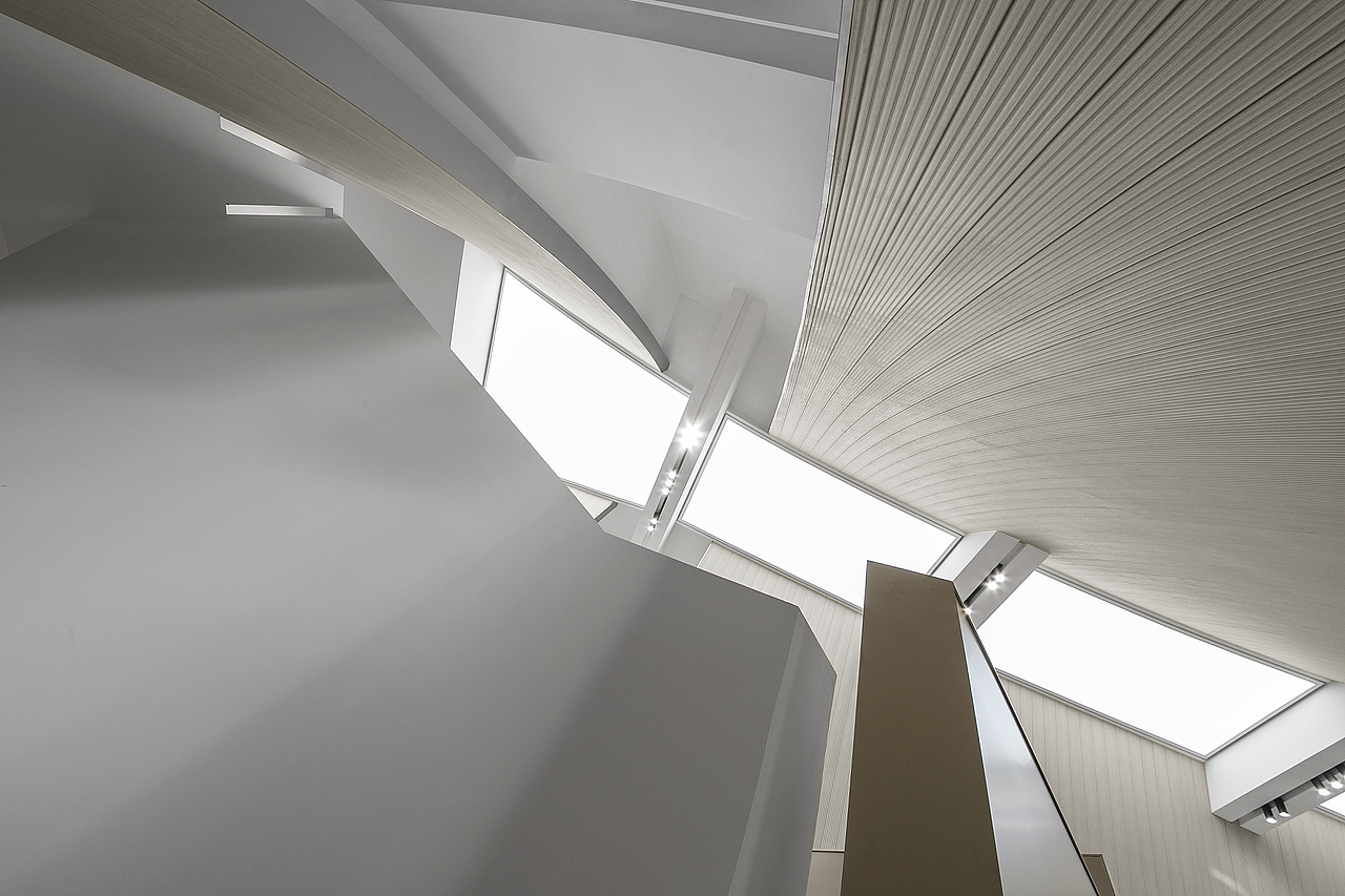 趣味“星城”，更有艺术化的销售中心 | 道胜新作（图ZMjUxMjE4NjA0） - 商业空间设计 - 站酷设计师道胜设计原创素材 - 站酷ZCOOL