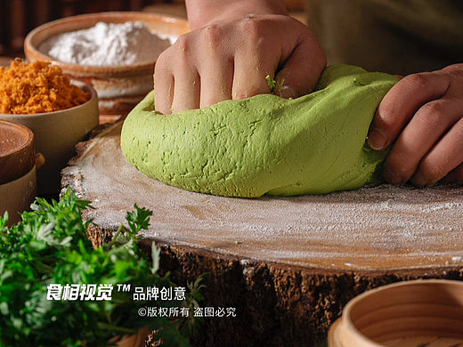 春意盎然，手工青团