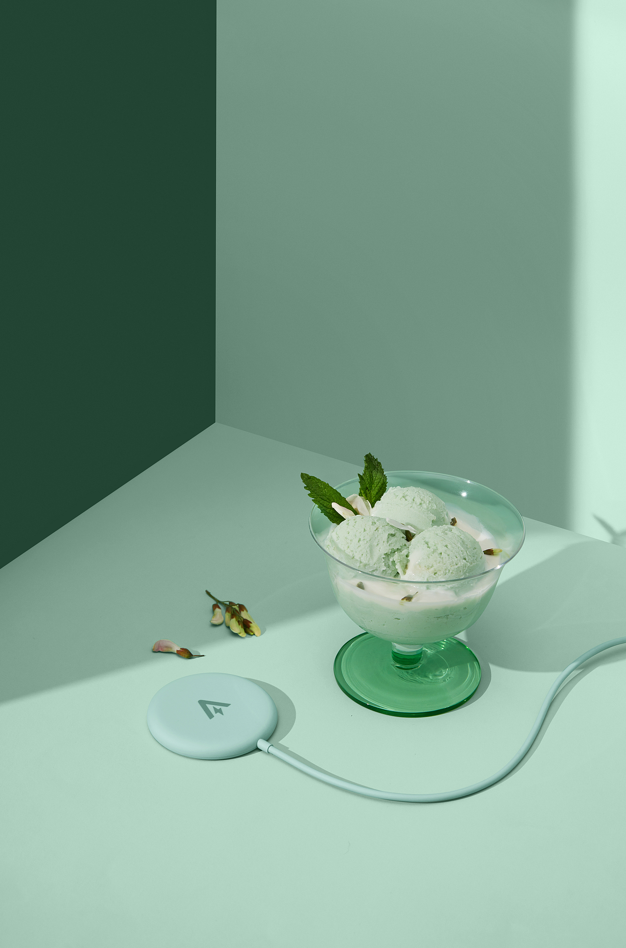 无线充拍摄（图ZMjU3NDY4OTY0） - 产品摄影 - 站酷设计师jackzou7原创素材 - 站酷ZCOOL