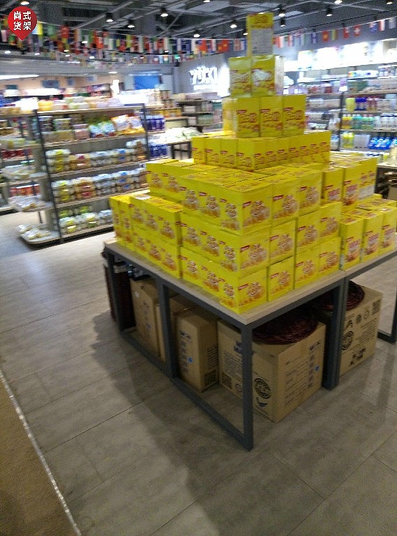 广东发夹收纳挂广州精品店货架在广州哪里有伶俐优品