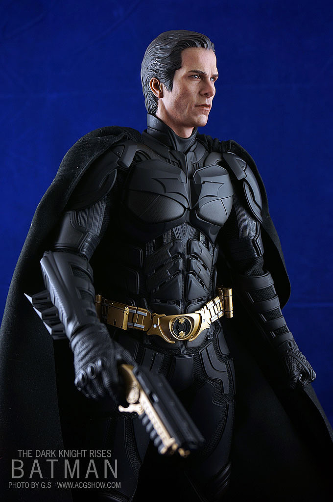 1:6 HOT TOYS DX12 蝙蝠侠:黑暗骑士崛起-布鲁斯·韦恩