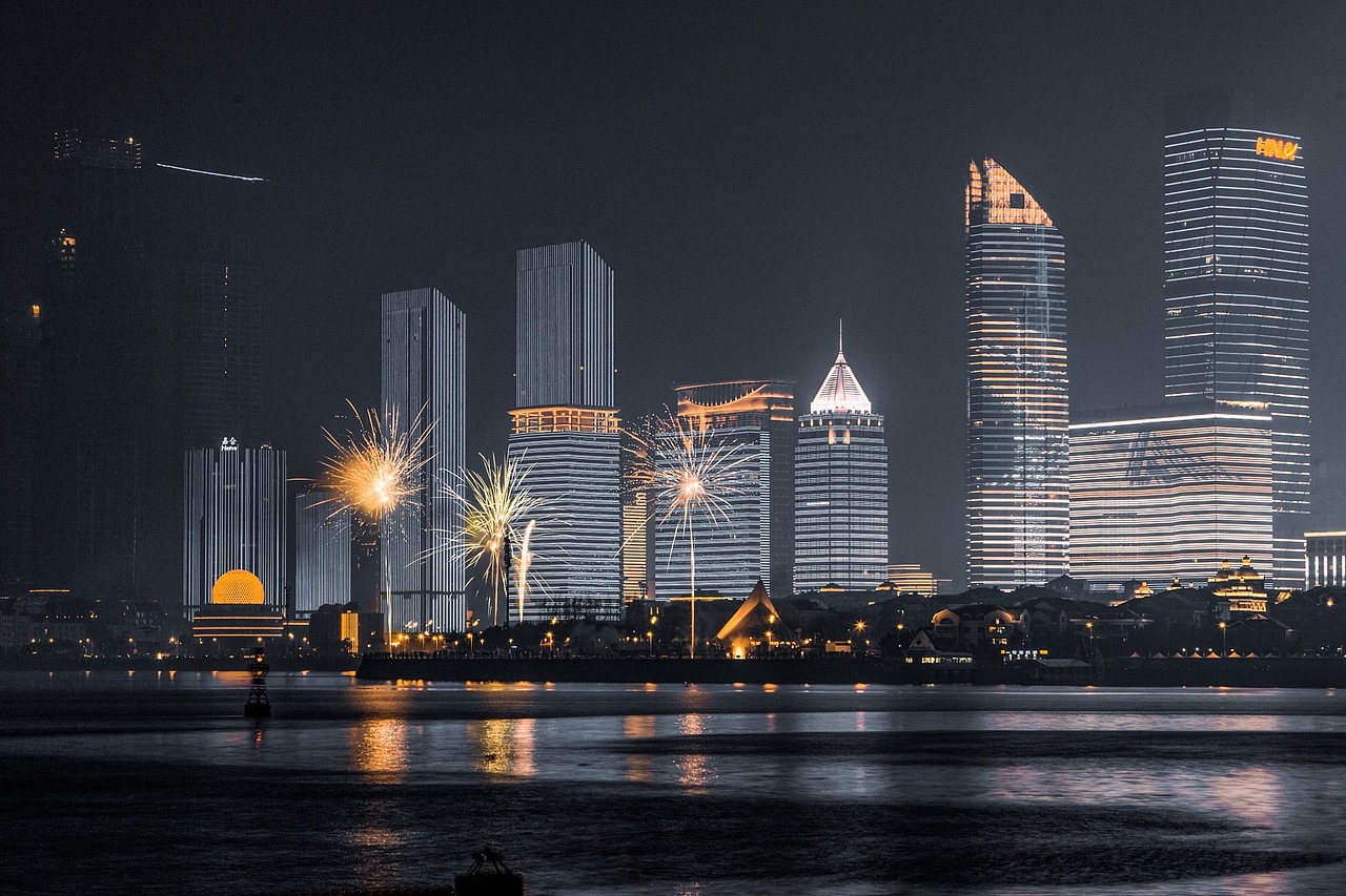 烟花（图ZMjAwNTcwMjUy） - 人文/纪实摄影 - 站酷设计师redmoonstar原创素材 - 站酷ZCOOL