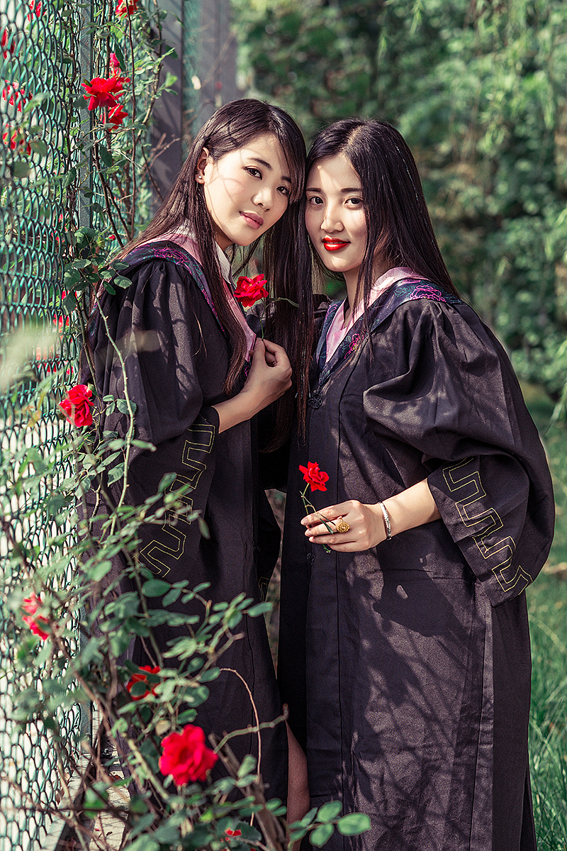 你说：“认识你，成了大学四年最有意义的事。”（图ZMzE0MjQ3OTI=） - 人像摄影 - 站酷设计师ZFONG原创素材 - 站酷ZCOOL