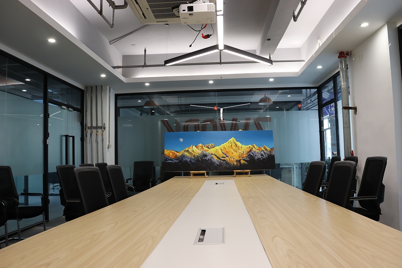 【油画】曙光-梅里雪山 卡瓦格博峰（图ZMjIzNDI4NTg0） - 绘画 - 站酷设计师笃行致诚原创素材 - 站酷ZCOOL