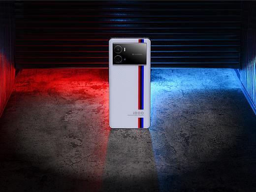 IQOO9 & VIVO S12