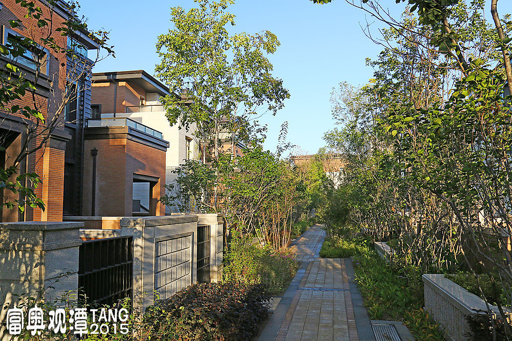 长春富奥 观潭联排别墅景观（图ZMzQxMzgyMDA=） - 环境/建筑摄影 - 站酷设计师marinetzk原创素材 - 站酷ZCOOL