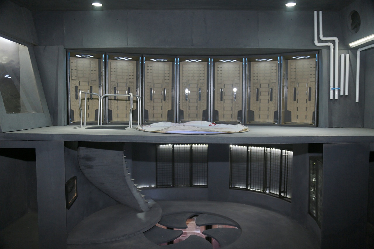 年终巨作钢铁侠3七库酒窖酱油机组合场景完工