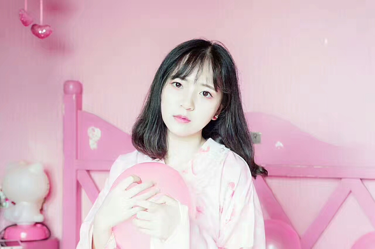 扑通扑通少女心（图ZOTg1NTIwNTI=） - 人像摄影 - 站酷设计师咸鱼安原创素材 - 站酷ZCOOL
