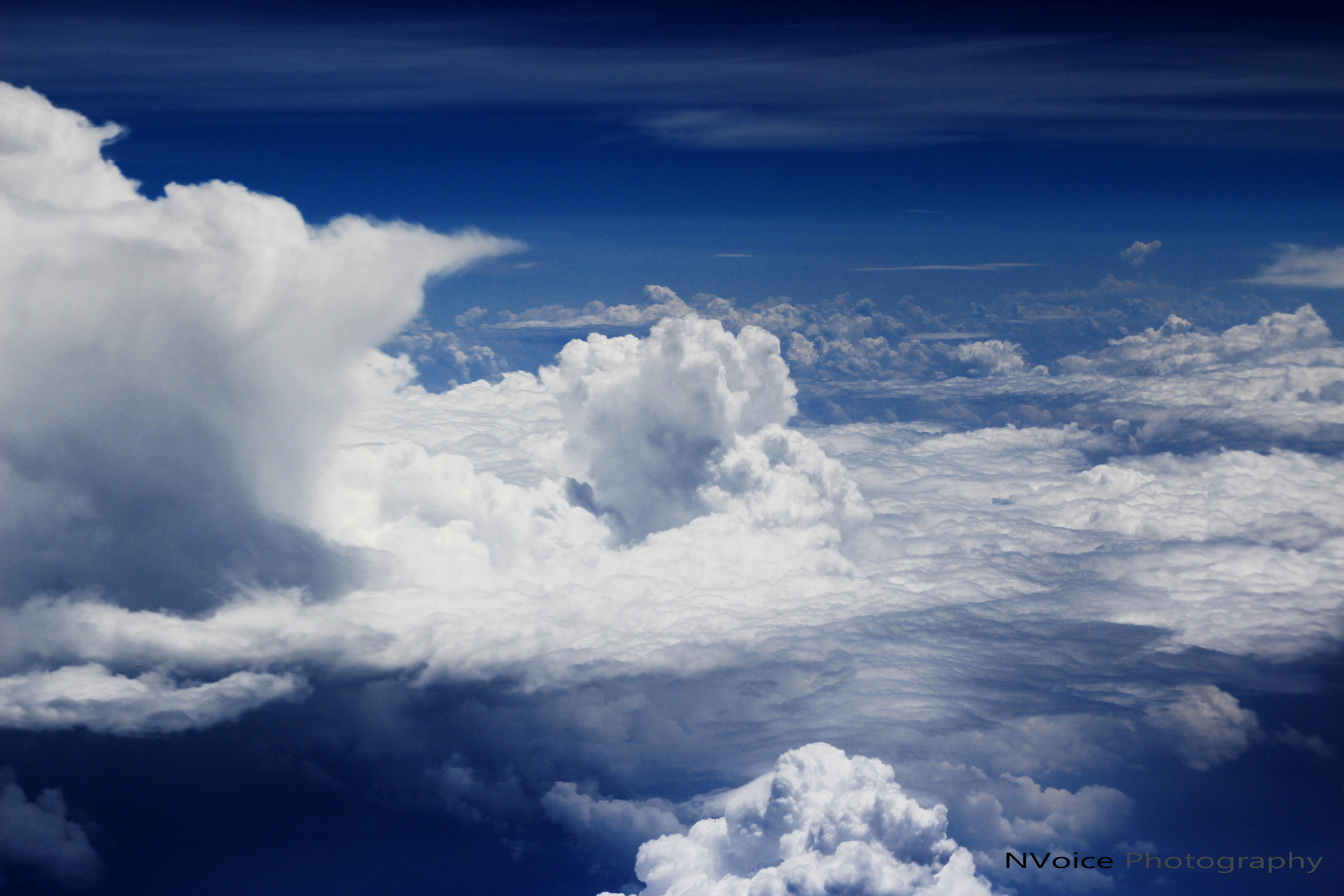 高空云层jpg图片免费下载_编号vdphmykmv_图精灵